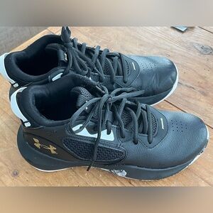 Under Armour Big Kids High Top Basketball Sneakers Size 6 Black